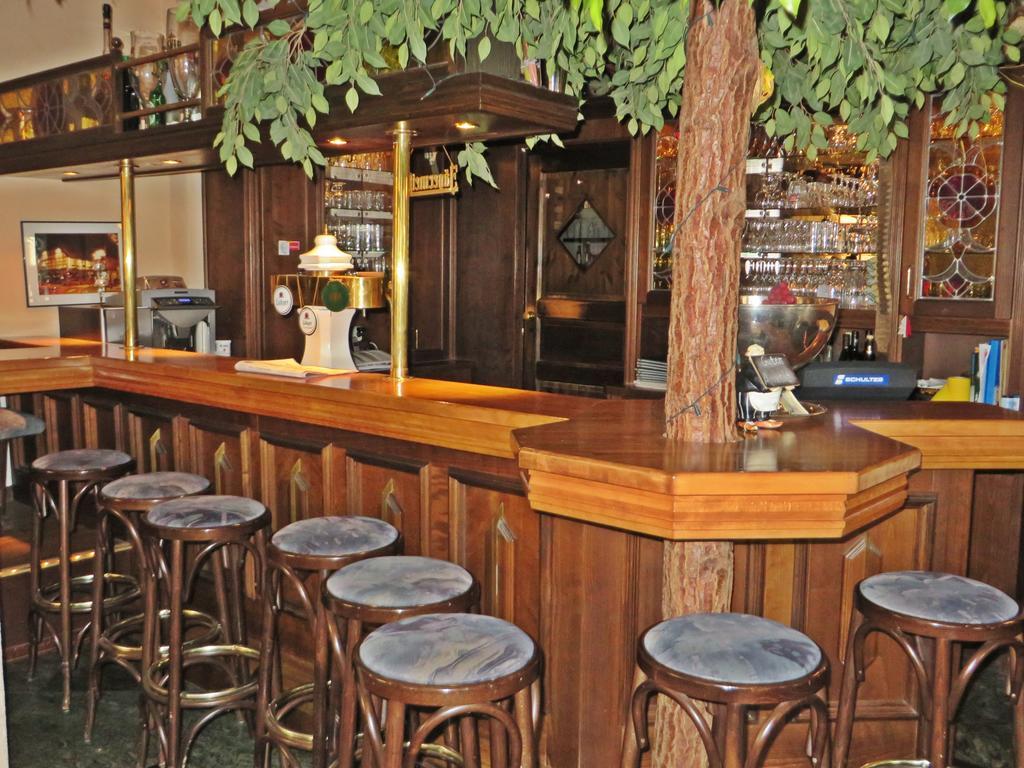 Hotel Roseneck Hagenow Bagian luar foto